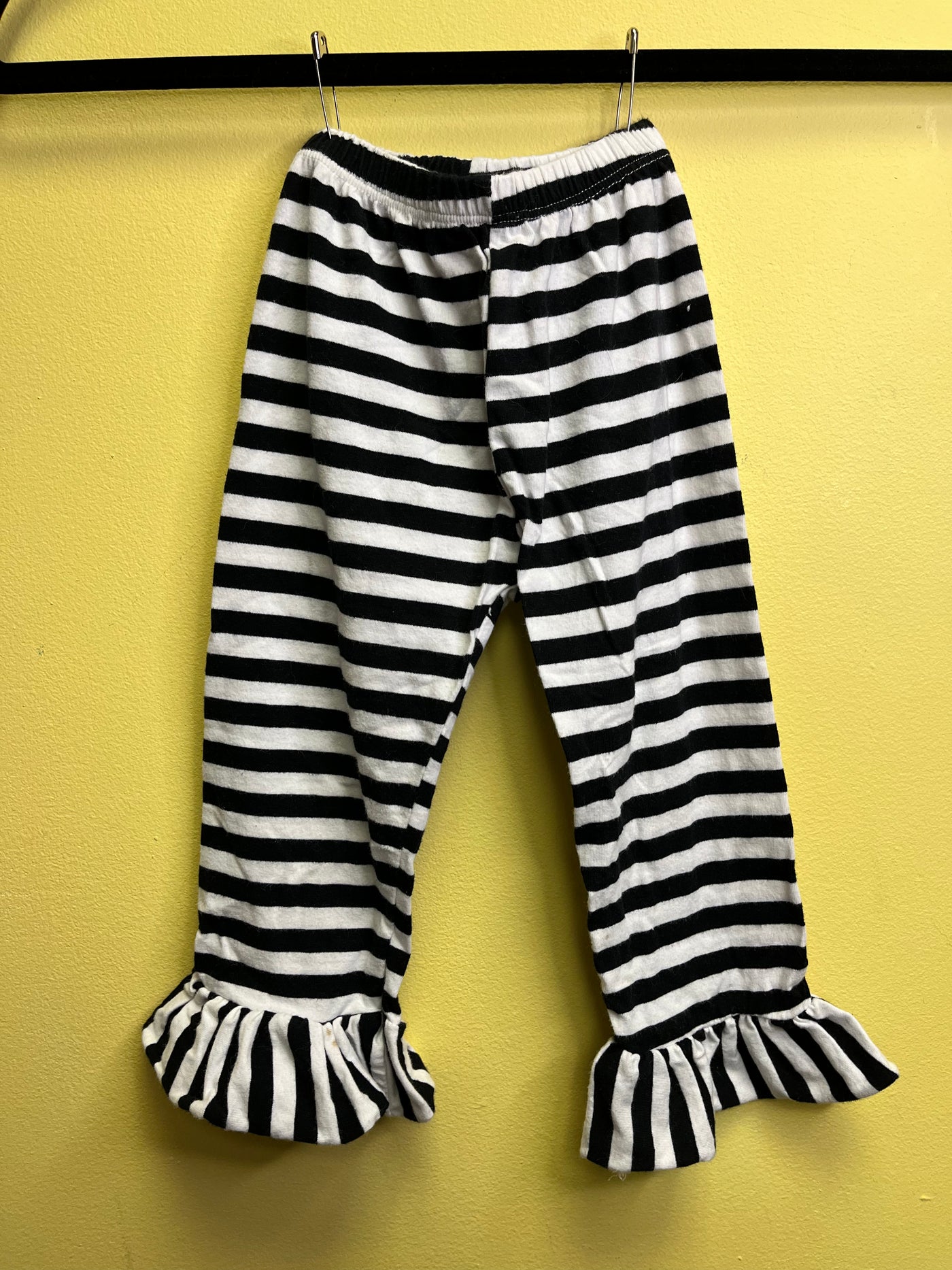 Girls 4T 100 Black and White Pull on Pants