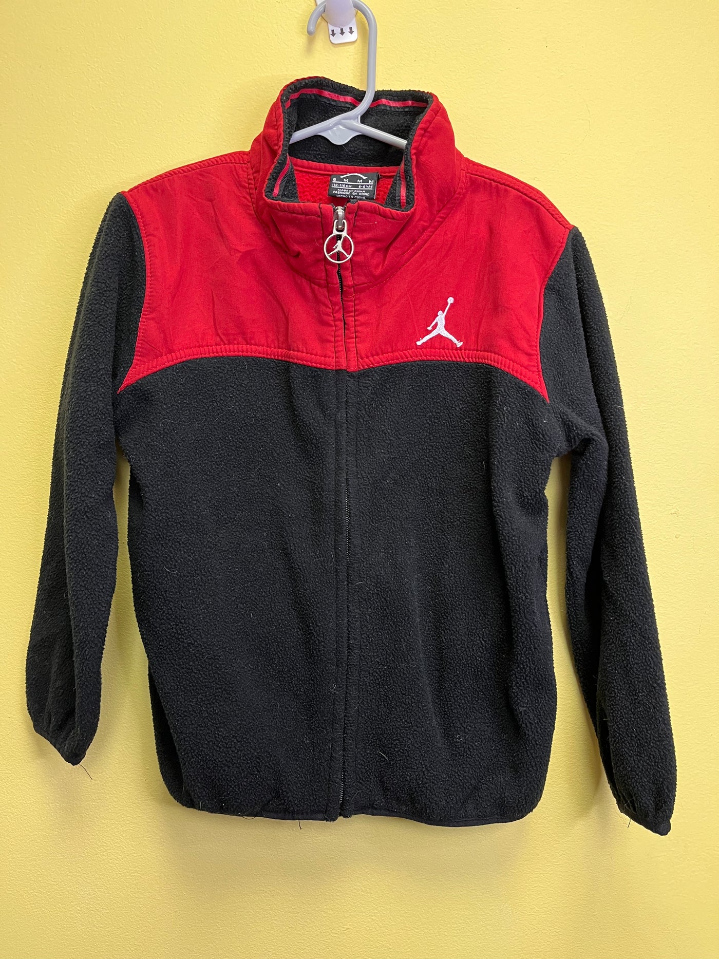 Boys 6 Black and Red Air Jordan Zip Up