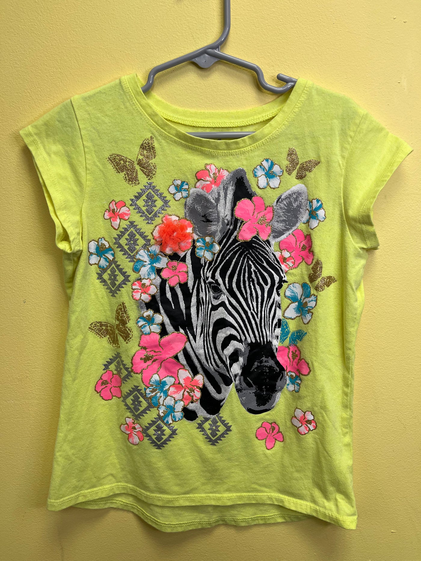 Girls 8 Yellow Short Sleeve Shirt with Zebra in Flowers