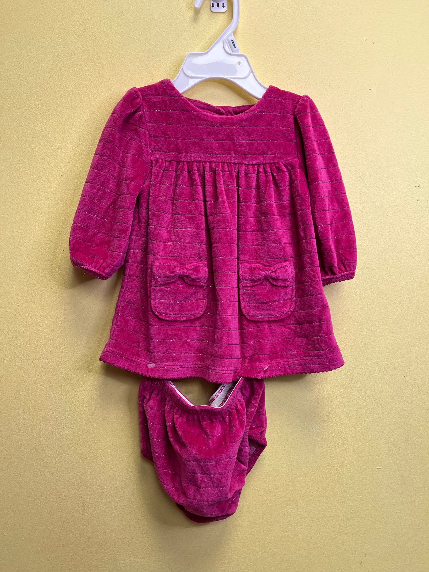 Girl 3-6 mo Pink Velour Velvet Long Sleeve Top and Bummies Outfit