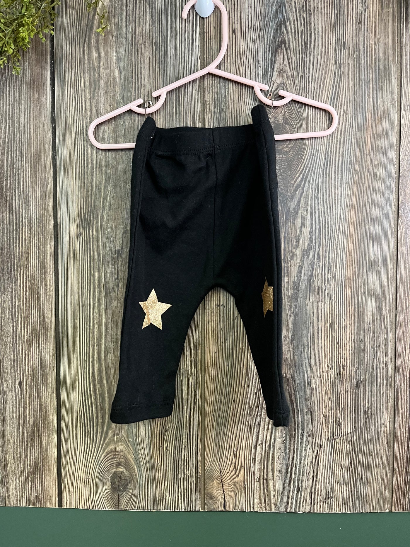 Girl 3-6 mo Black Pull on Pants with Stars