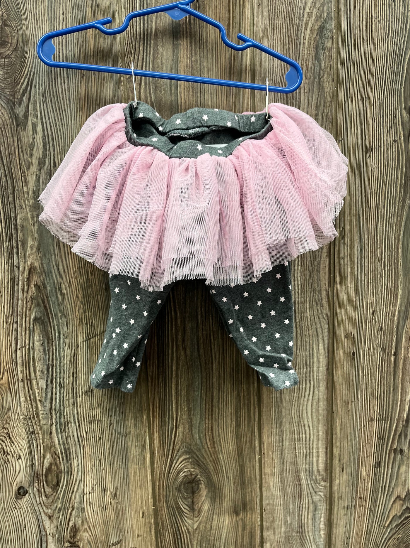 Girl 9 mo Dark Gray with Stars Pants with Pink Skirt