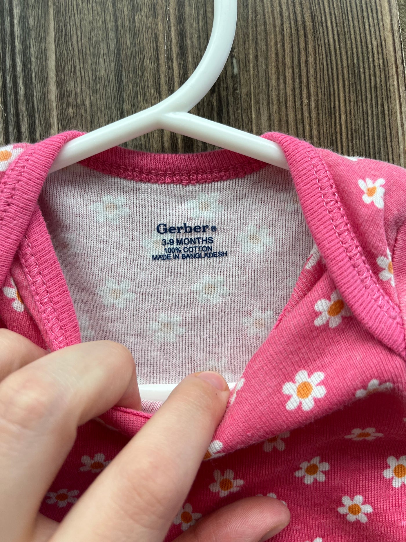 Girl 3-9 mo Pink Onesie with Flowers