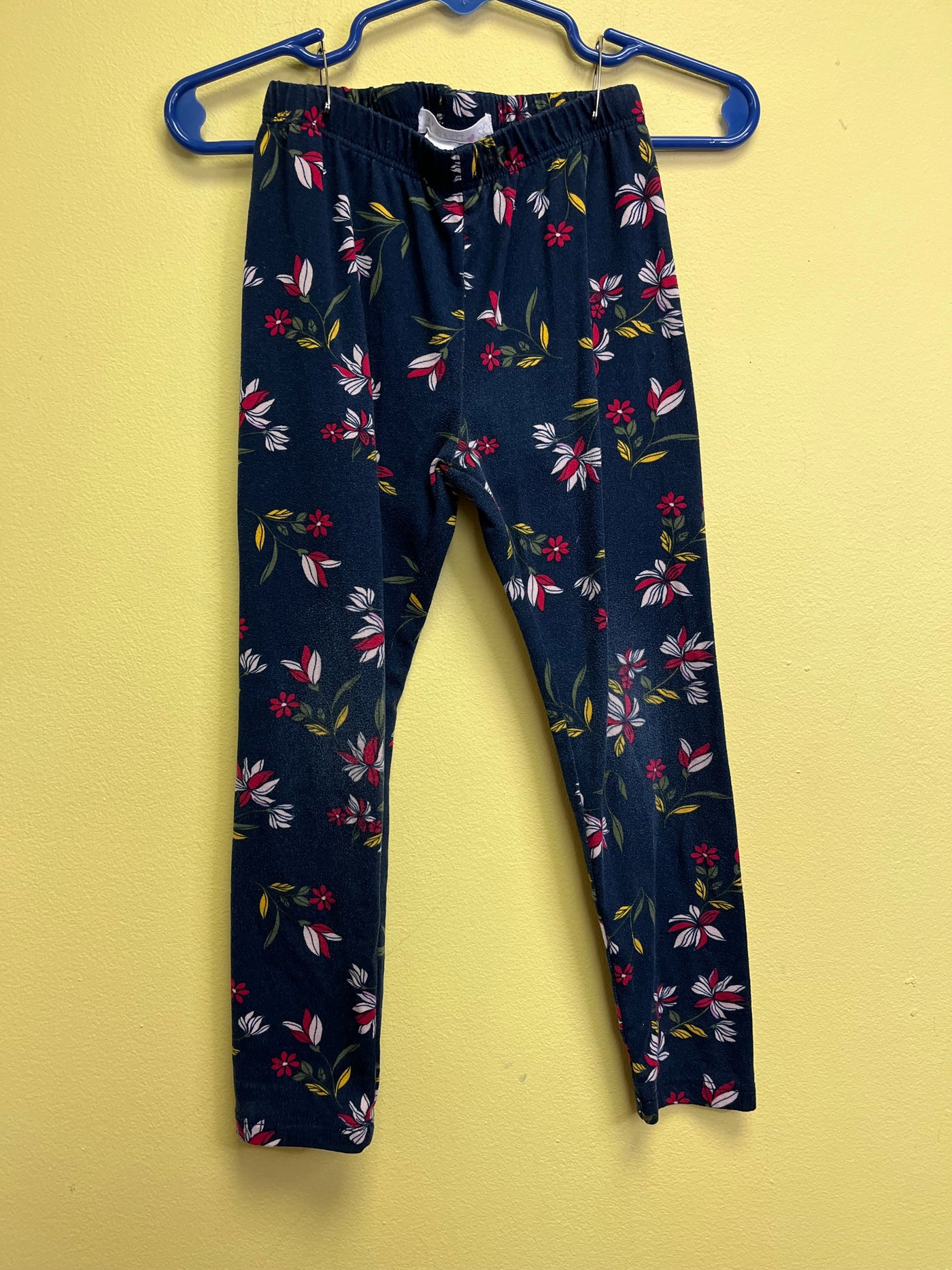 Girls 4T Black Pull On Pants Leggings with Flowers