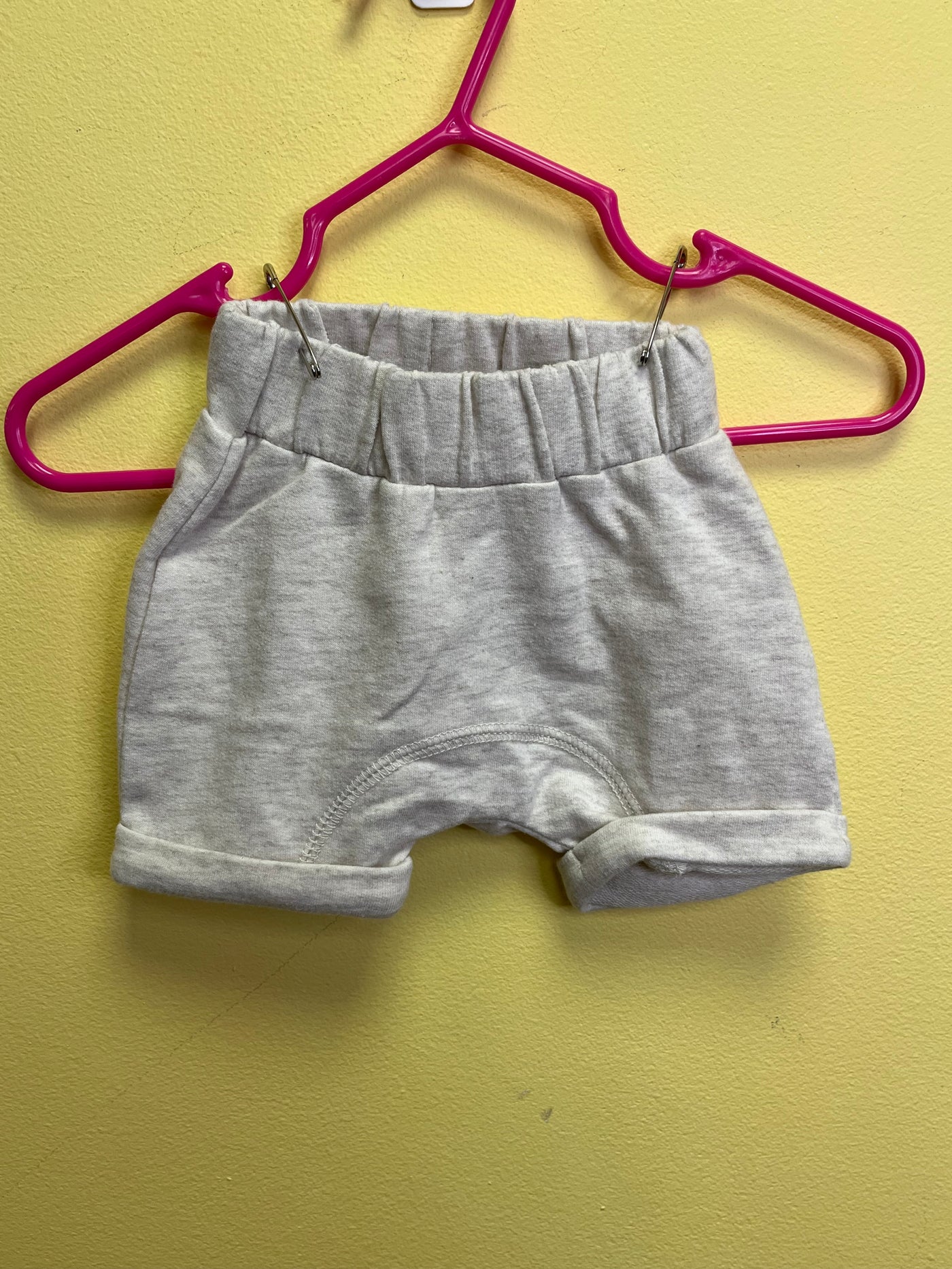 Girl Newborn Gray Shorts