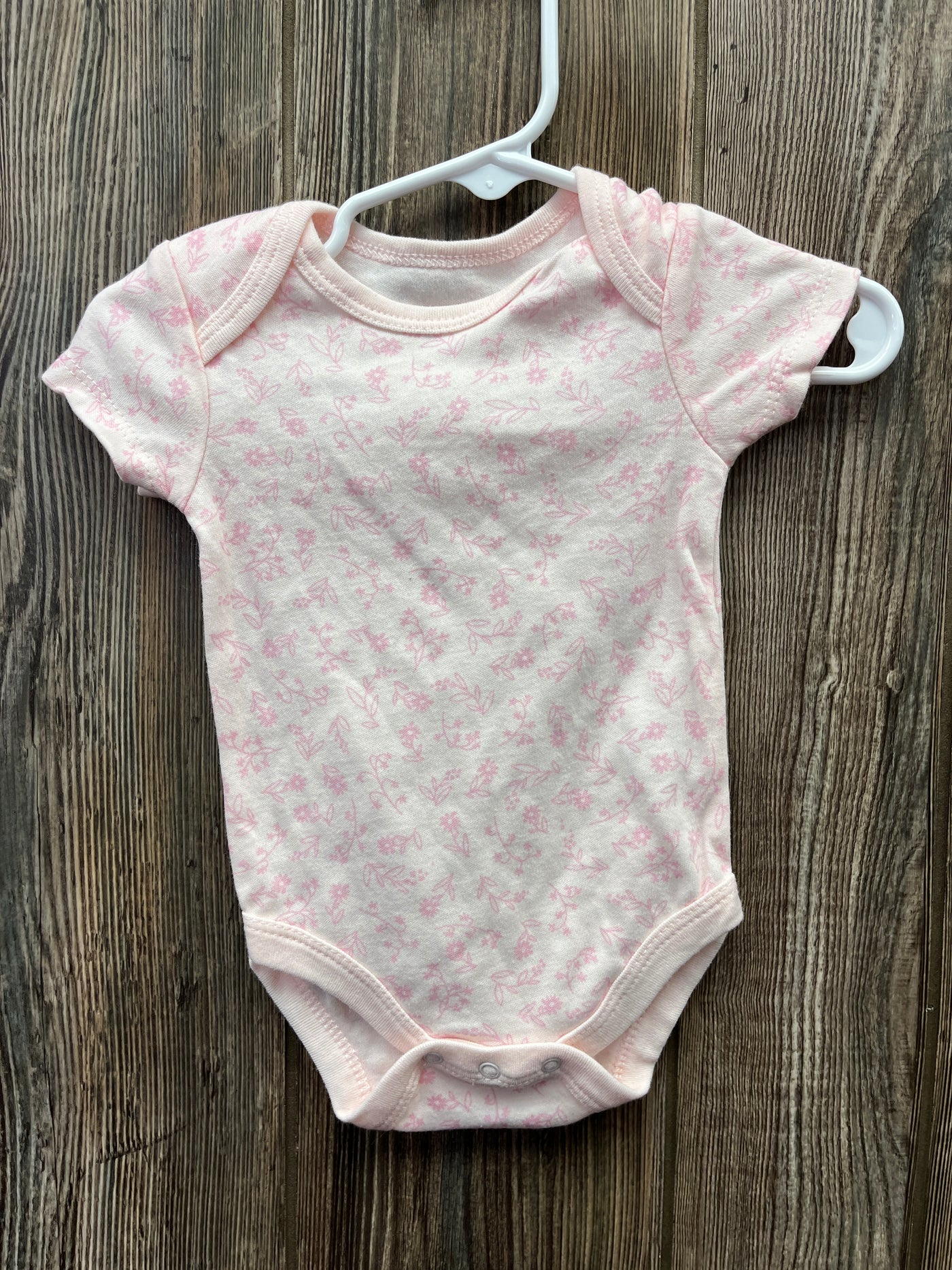 Girl 3-6 mo Light Pink Short Sleeve Flower Onesie