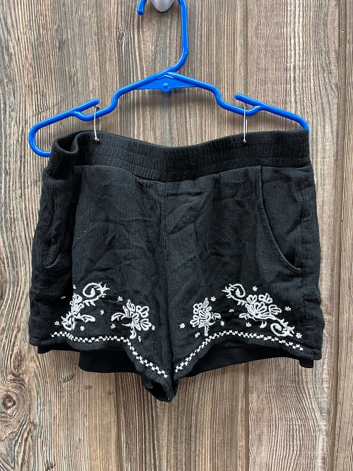 Girls 7/8 Black Shorts with White Designs