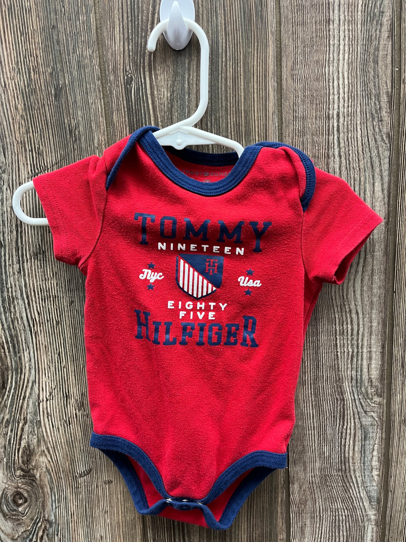 Boys 12 mo Tommy Hilfiger Short Sleeve Onesie