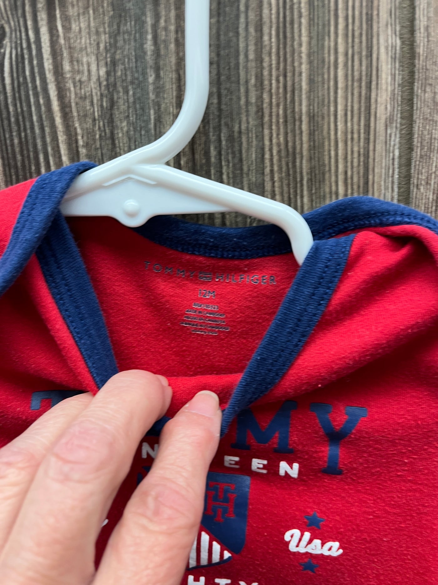 Boys 12 mo Tommy Hilfiger Short Sleeve Onesie