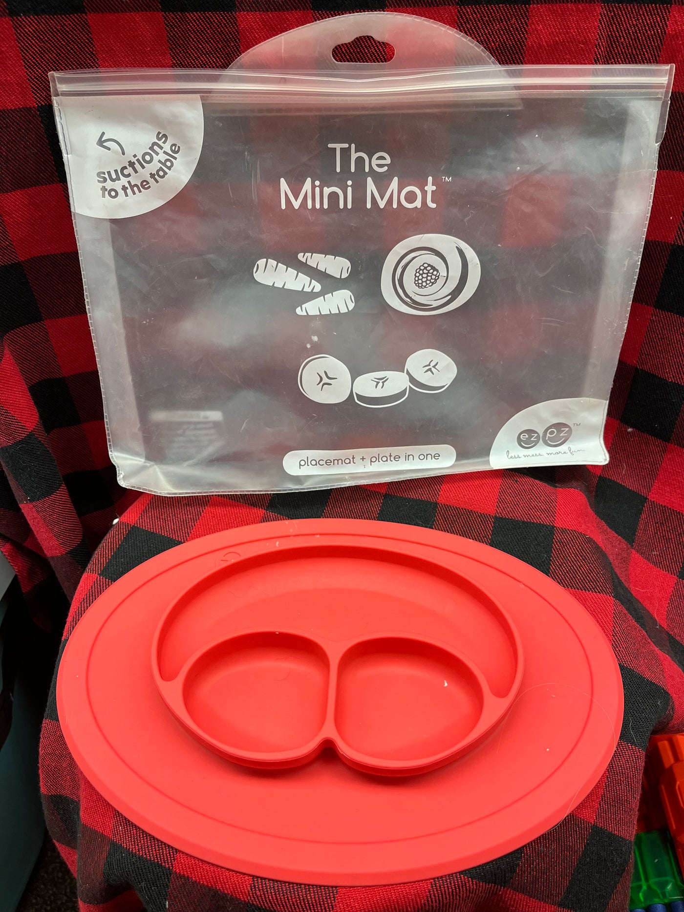 The Mini Mat Red Suction Plate