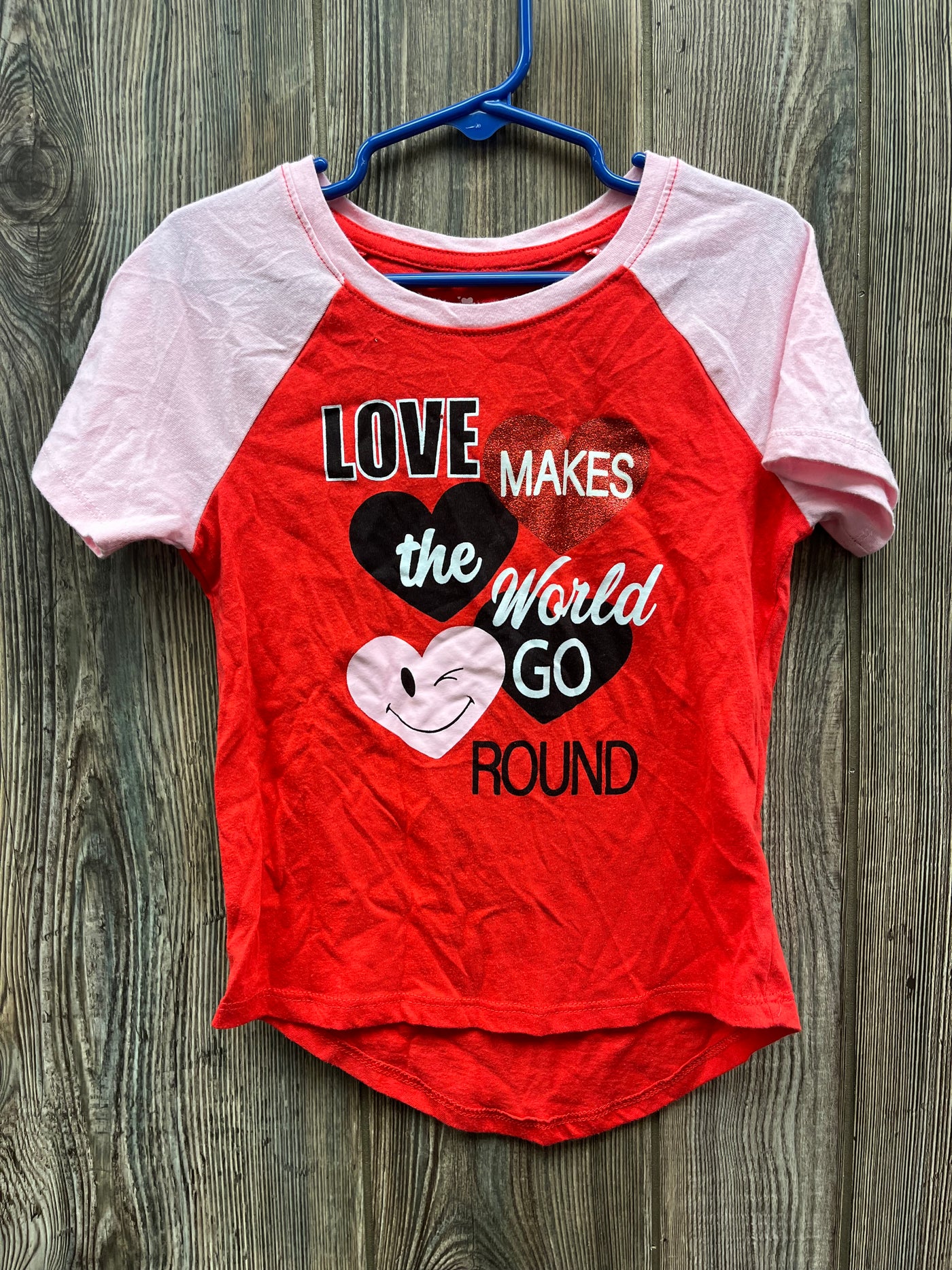 Girl 6/6x Love Makes the World Go Around Shirt