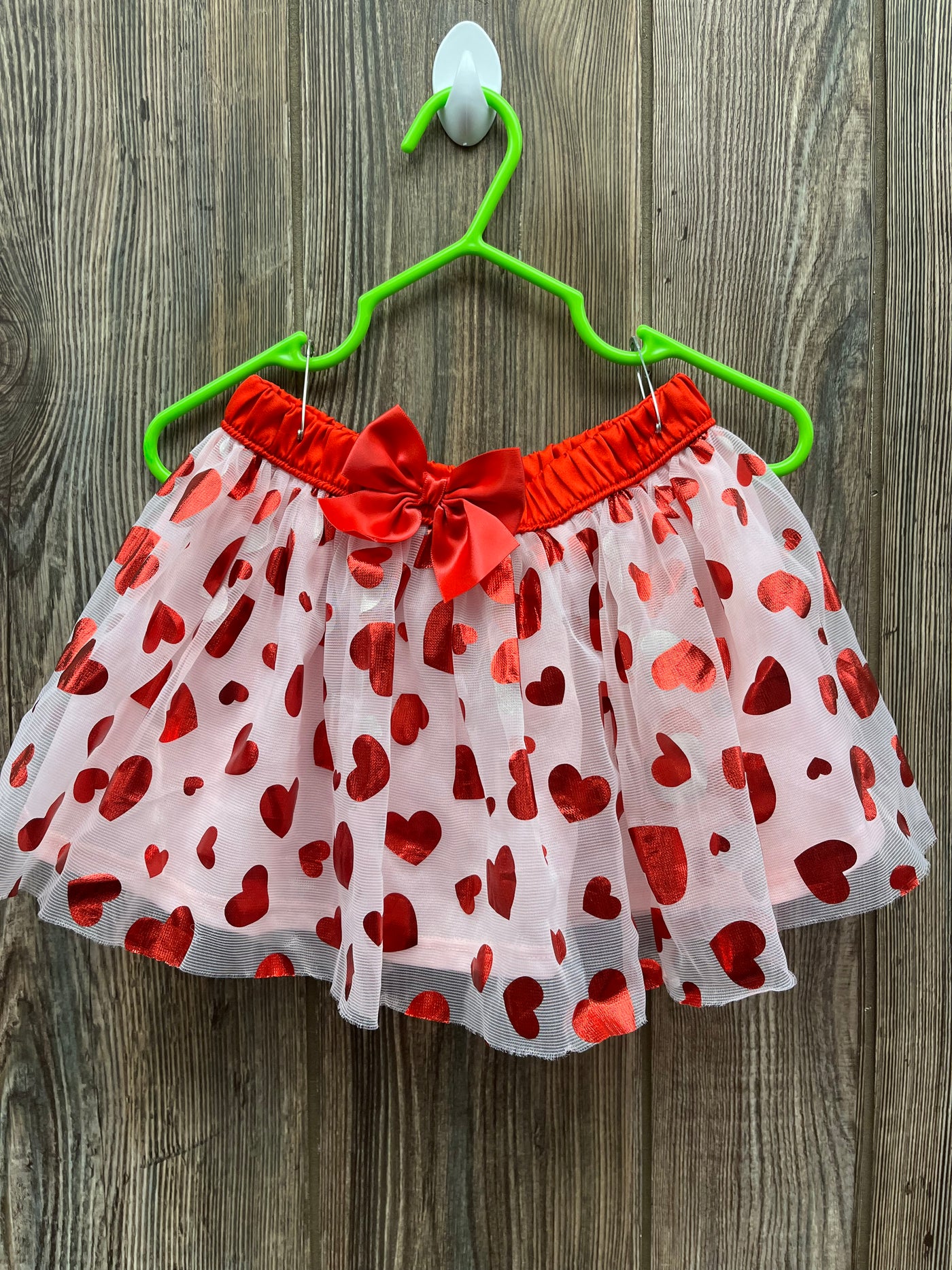 Girls 18 mo Skirt with Hearts