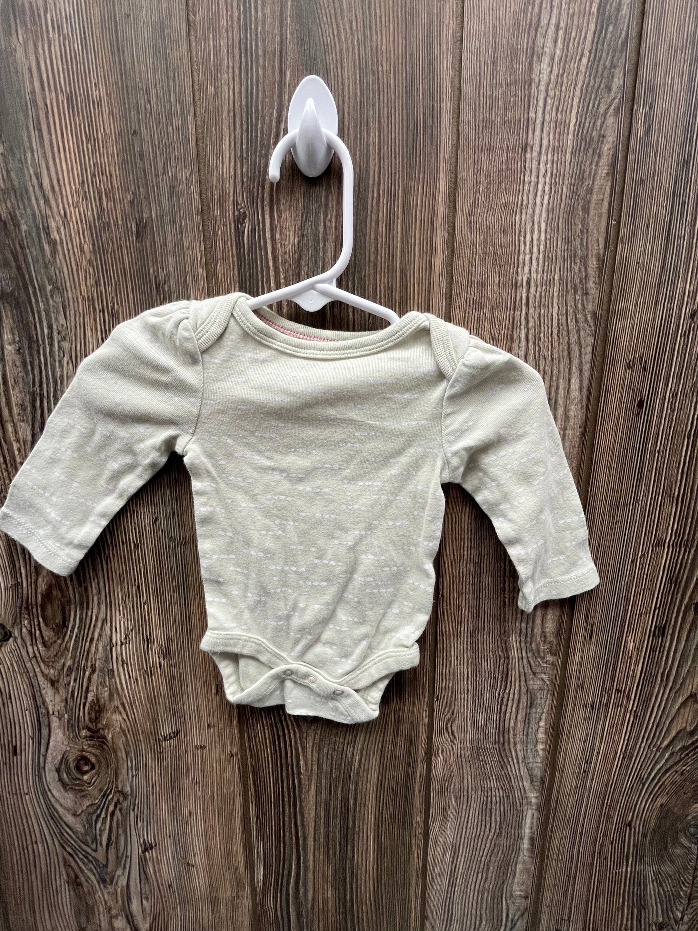 Girl NB Cream Long Sleeve Onesie