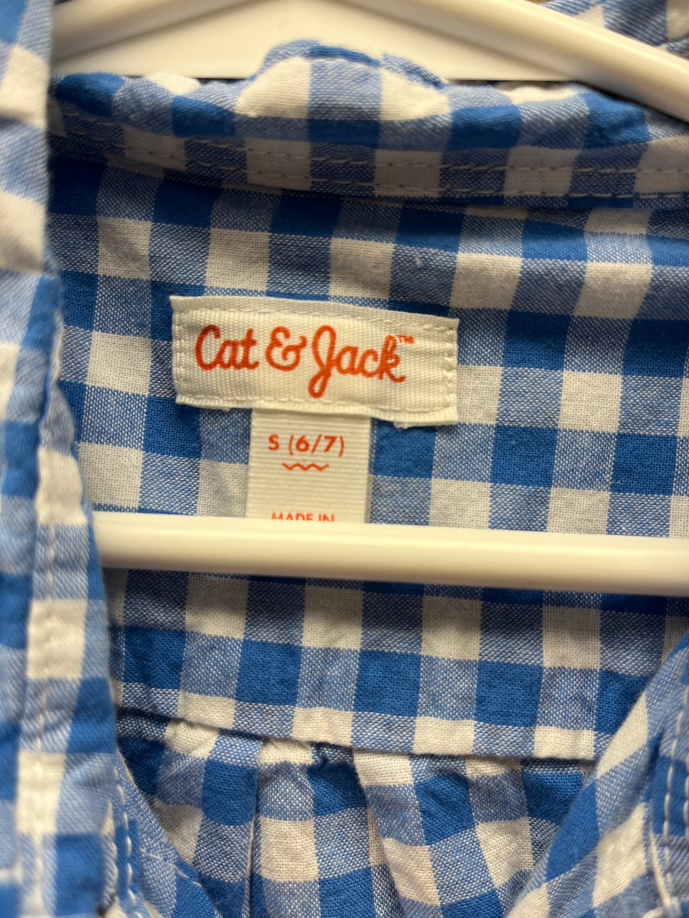 Boys 6/7 Blue and White Button-Down Shirt