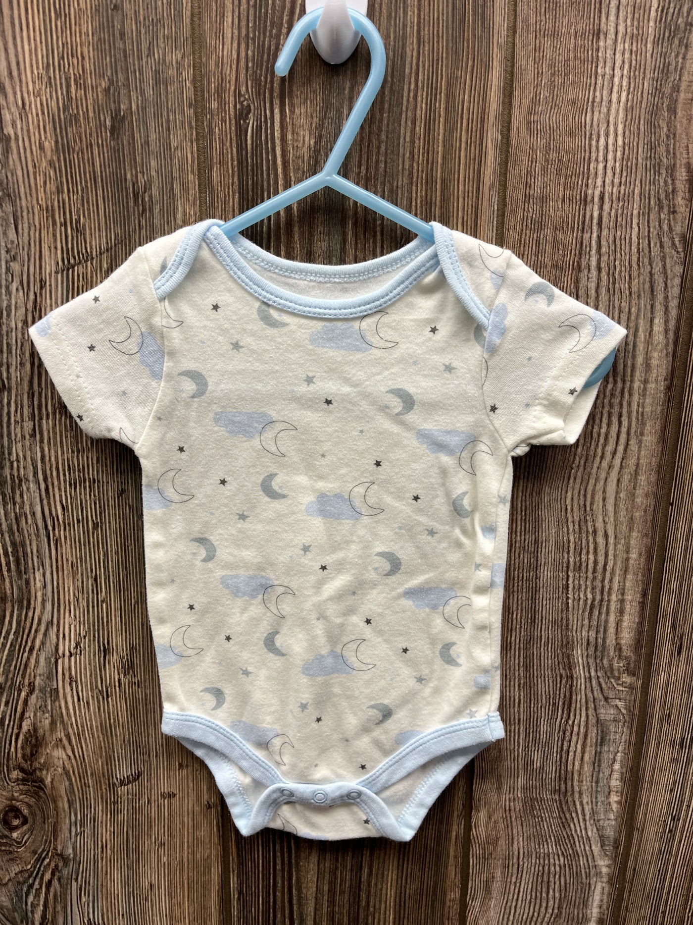 Boys 6-9 mo Blue Moons and Clouds Short Sleeve Onesie