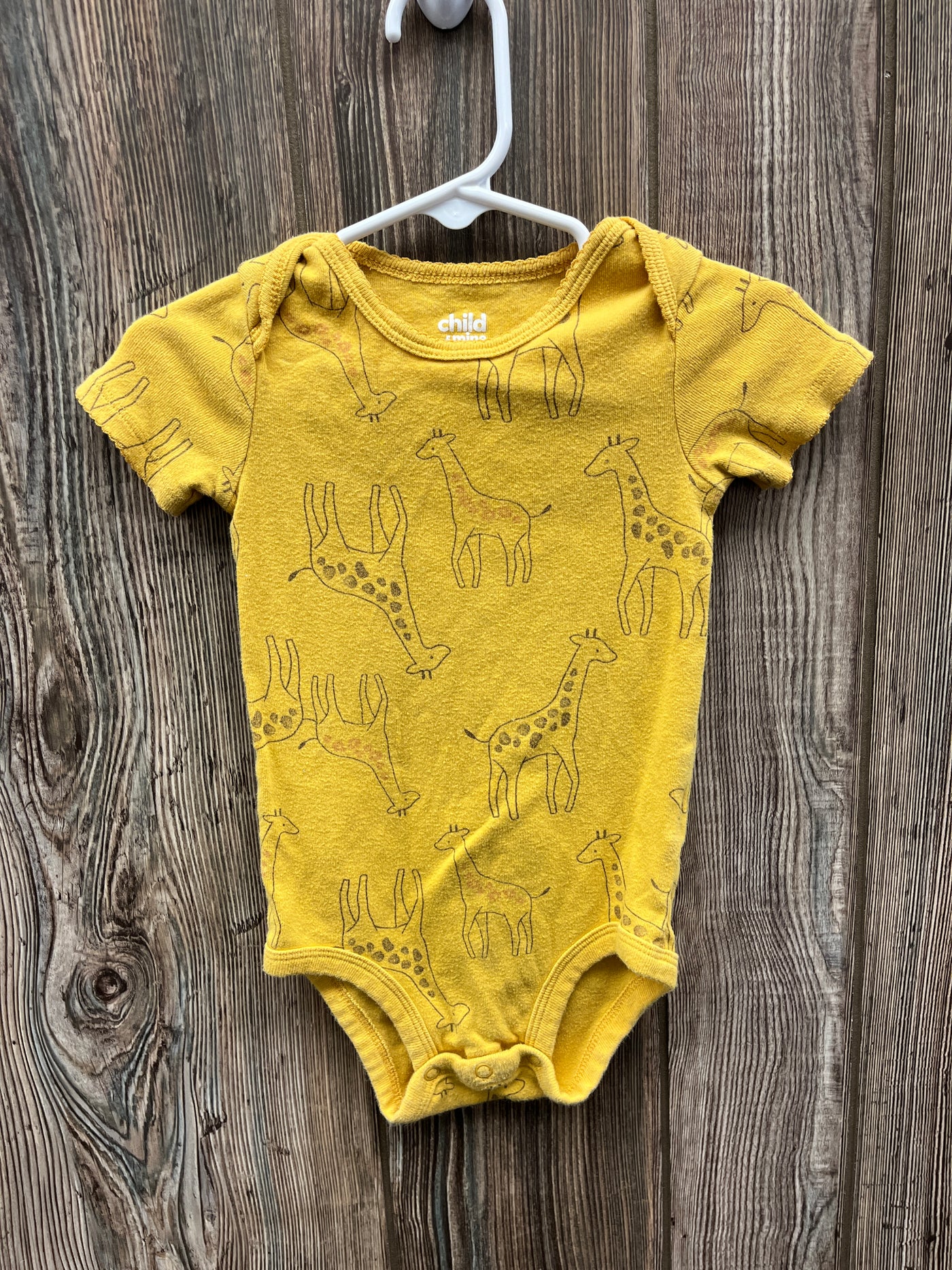 Boys 18 mo Yellow Giraffe Short Sleeve Onesie