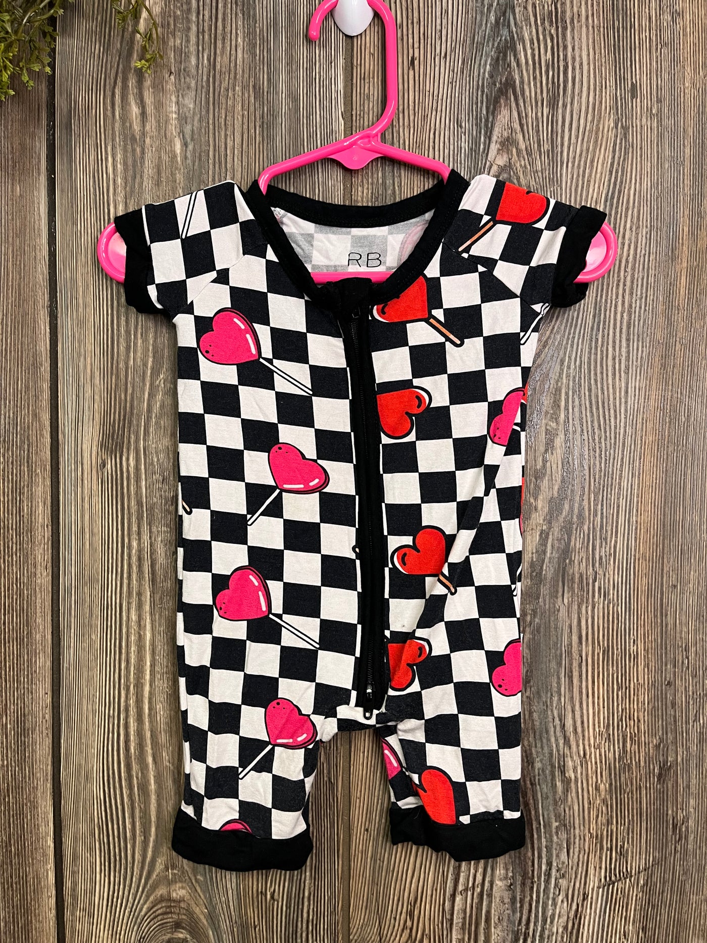 Girl 0-3 mo RB Heart Lollipop Outfit